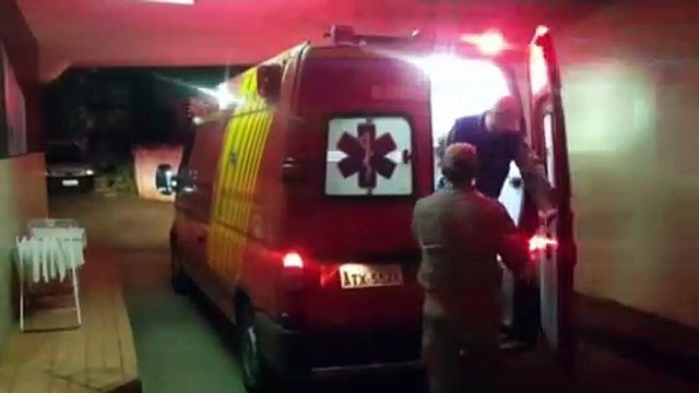 Colisão entre carro e moto mobiliza Corpo de Bombeiros