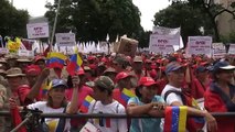 Cientos en Caracas defienden los CLAP y rechazan sanciones de EEUU