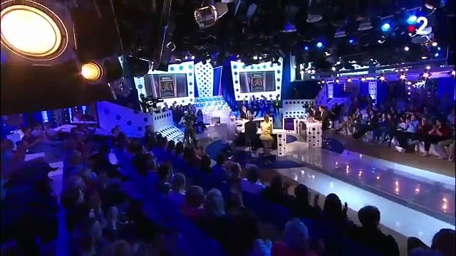 Le adieux très brefs de Laurent Ruquier à Christine Angot et Charles Consigny pour leur départ de ONPC