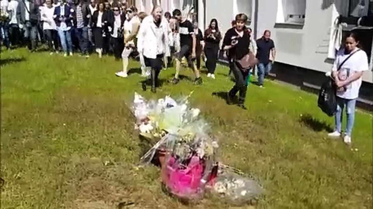 Marche blanche en l'hommage à Zoheir, 24 ans, tué d'une balle à Raon-l'Etape