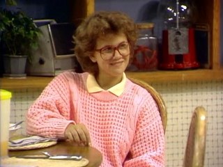 Los Problemas Crecen (Growing Pains) 1x01 Piloto