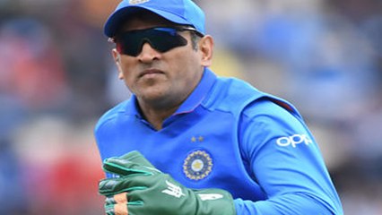 ICC World Cup 2019 : ಇಂದಿನ ಪಂದ್ಯದಲ್ಲೂ ಅದೇ ಗ್ಲೌಸ್ ಬಳಸಲಿದ್ದಾರೆ ಧೋನಿ..? | Oneindia Kannada