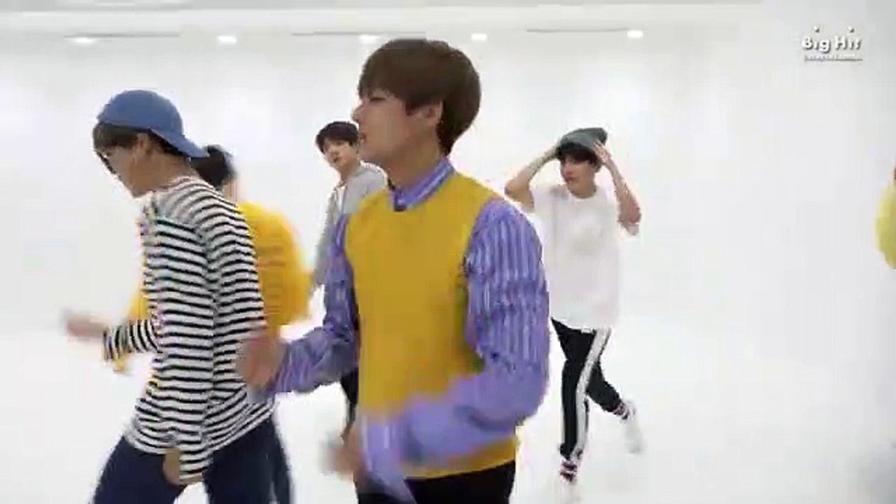 [CHOREOGRAPHY] BTS (방탄소년단) '봄날 (Spring Day)' Da...