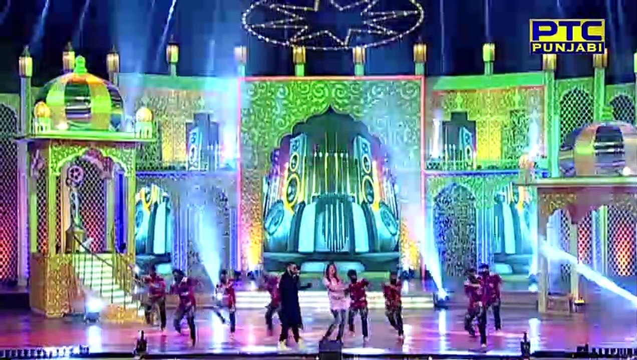 YO YO HONEY SINGH Performing at PTC Punjabi Film Awards 2016 _ Grand Event _ PTC Punjabi