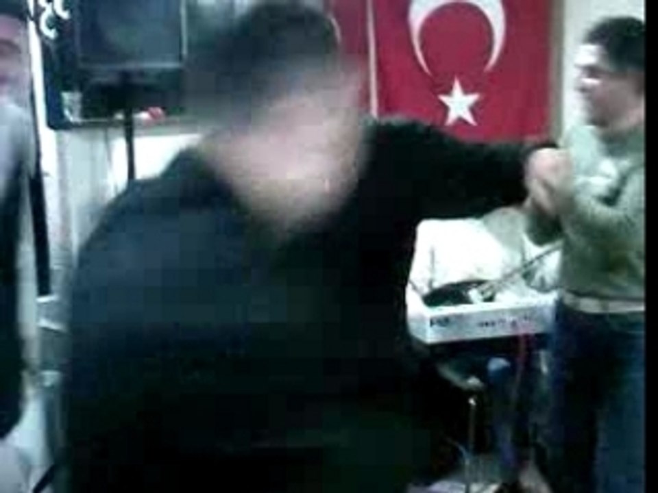 ULKUCU GENCLIK BORDEAUX 1