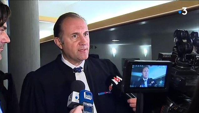 L'anesthésiste Frédéric Péchier est laissé libre sous contrôle judiciaire à Besançon