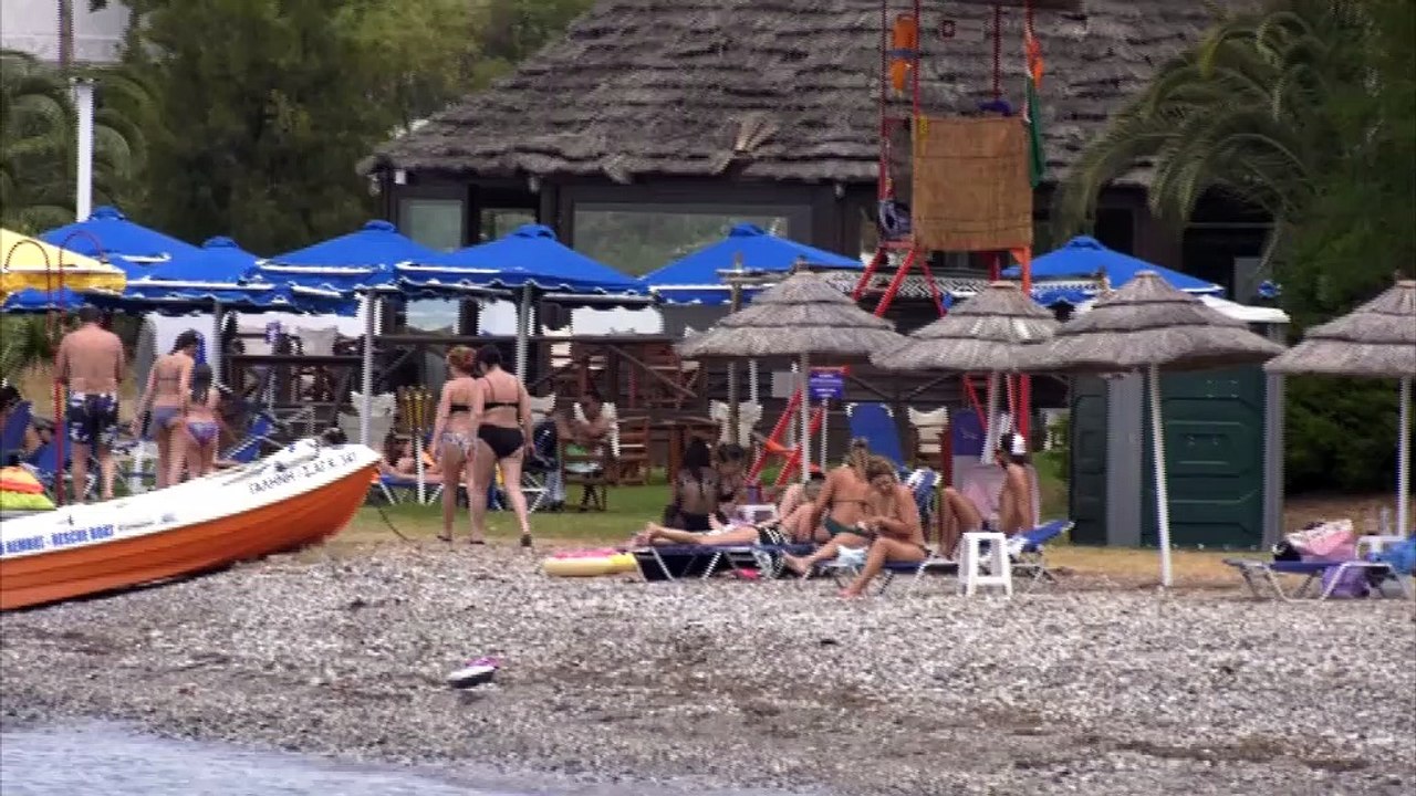 Το αδιαχώρητο στις παραλίες της Φθιώτιδας