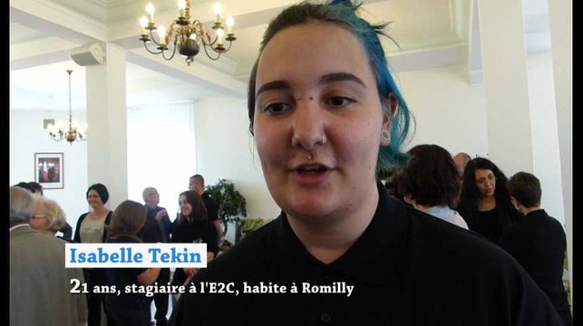Isabelle, stagiaire à l'école de la 2nde chance (E2C) raconte son parcours
