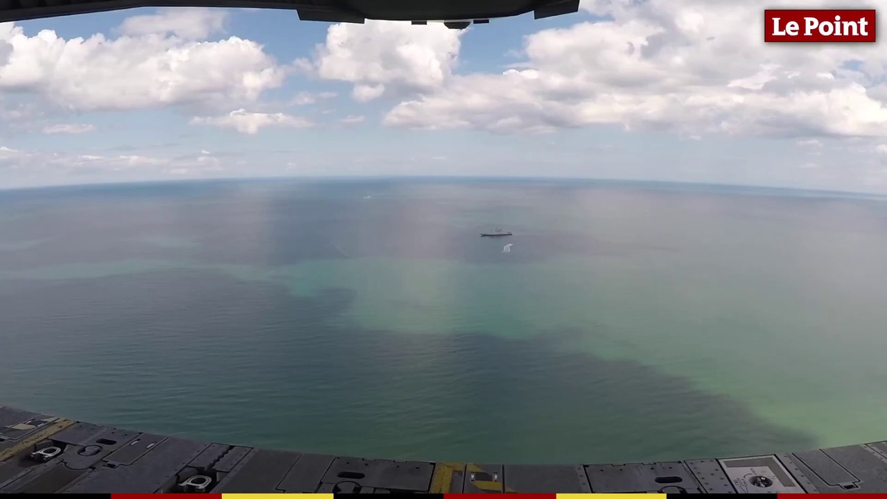 Sur la rampe d'un A400M en Normandie