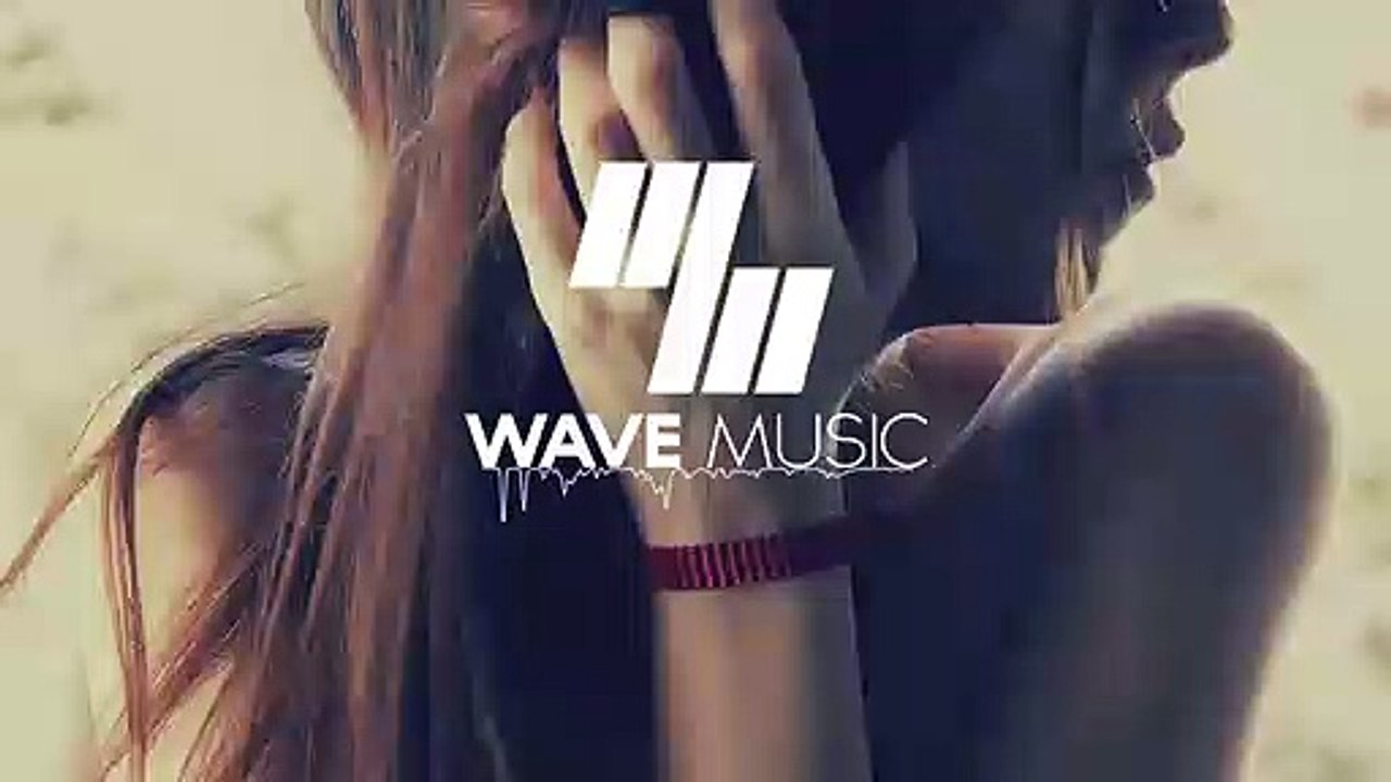 Wave Music Am I  Wrong