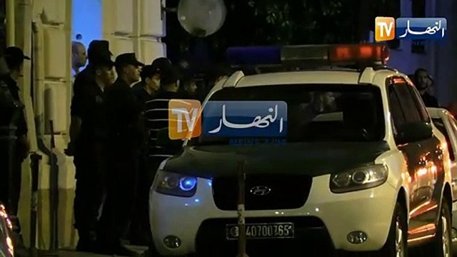 لحظة خروج يوسف يوسفي من محكمة سيدي امحمد