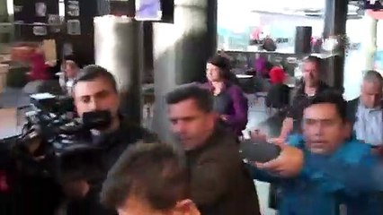 İzlandalı Vatandaştan Emre Belezoğlu'na Çirkin Hareket