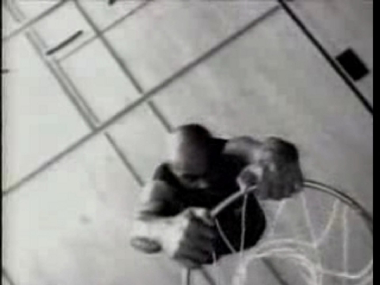 Charles Barkley 1993 Nike Commercial - Vidéo Dailymotion
