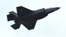 F-35 - Japonya: Uçak büyük olasılıkla pilotun başı döndüğü için düştü