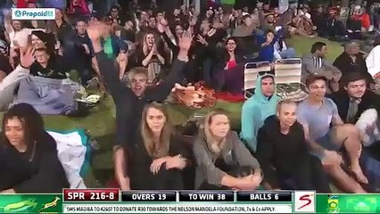 Best of ODI - When Rugby Player Try Cricket - So Much Fun on Field