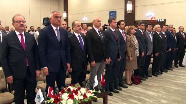 Bakan Ersoy: 'Dünyayla rekabet edebilecek bir değişimi ve dönüşümü hep beraber gerçekleştiriyoruz'