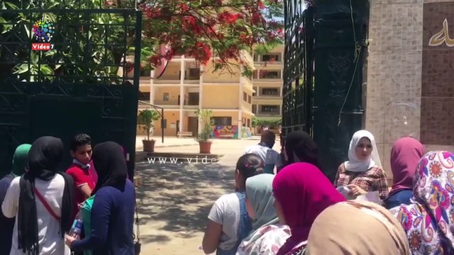 رضا بين طلاب الثانوية العامة لمستوى الاقتصاد وشكاوى من صعوبة الإحصاء