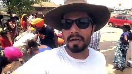 पानी पहुंचाने वेले गांव आए रणदीप