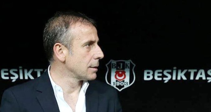 Medipol Başakşehir, Okan Buruk ile anlaştı