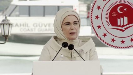 Emine Erdoğan: "Denizler çöple doldurmak için değil, bakıp ilham bulmak içindir"
