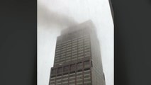 美 뉴욕 맨해튼 고층빌딩 옥상에 헬기 불시착...조종사 1명 사망 / YTN