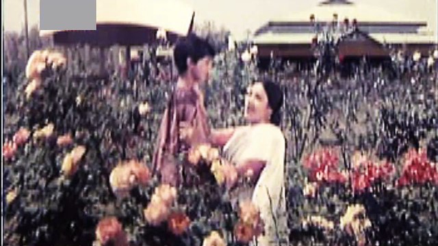 এমন সোনার ছেলে মেলে লাখে একটা, ছায়াছবি- লাখে একটা, Emon sonar chele mele, Film- Lakhe Ekta,