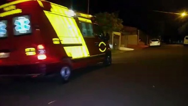 Homem é encaminhado para delegacia acusado de esfaquear a esposa