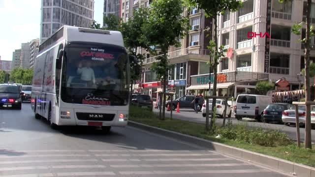 EKREM İMAMOĞLU ESENYURT'TA MİTİNG DÜZENLEDİ