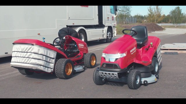 Böyle çim biçme makinesi mi olur?