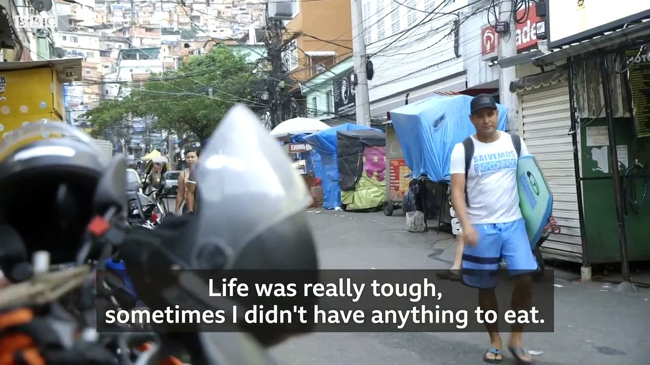 Why a love of surfing brings rich and poor together in Rio - BBC News