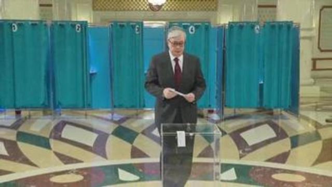 Tokayev begins the transition in Kazakhstan
