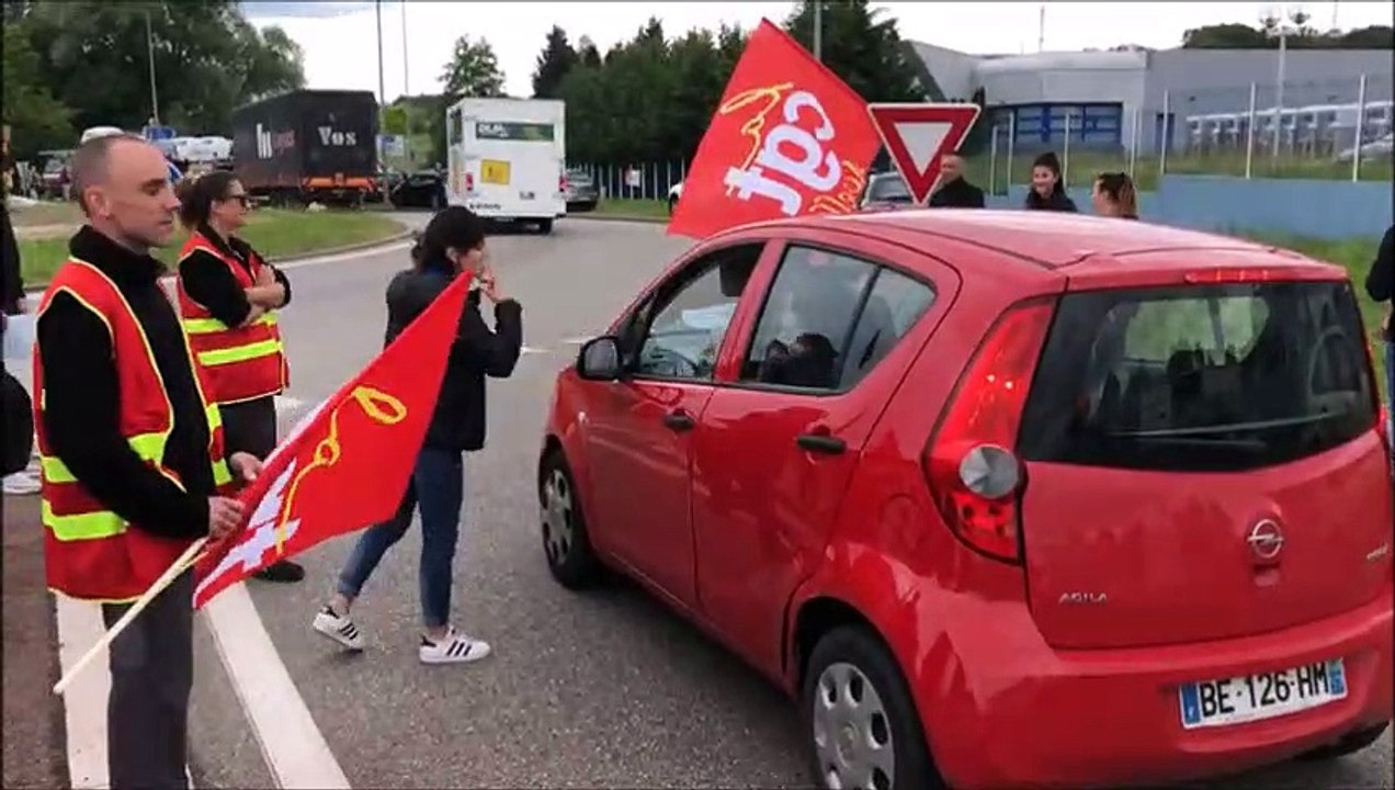 Smart : ralentissement au rond-point de la rue Pax à Hambach