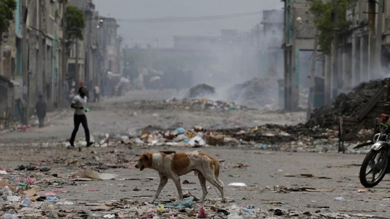 Strike called by opposition paralyzes Haiti