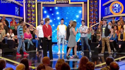 Quand Nagui essaie de jouer  les Cupidons avec une  candidate et un danseur !