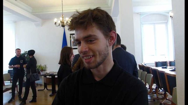 Kévin, stagiaire à l'école de la 2nde chance raconte son parcours