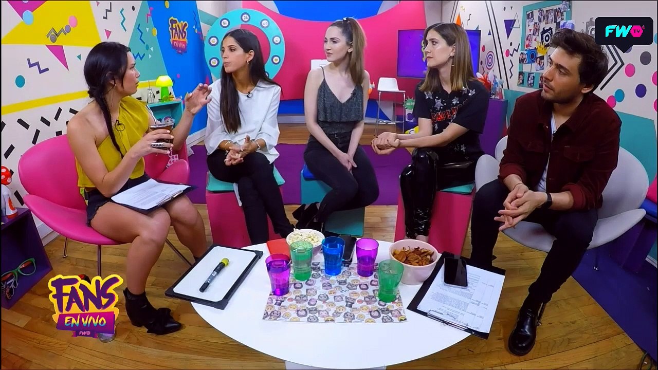 Cande Molfese, Clari Alonso y Mechi Lambre visitan a Manu Viale y Lizardo Ponce