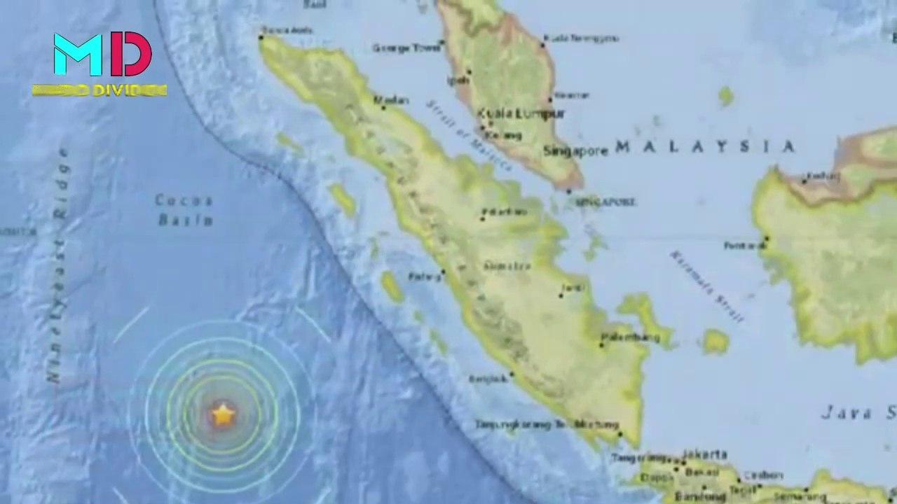 Sismo de 7,5 con TSUNAMI en INDONESIA