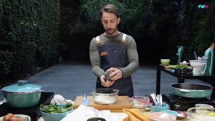 Buñuelos de Espinaca con Salsa Tártara