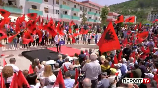 Report TV - Rama në Skrapar Bashkia e tej fryrë me njerëz që nuk jetojnë këtu dhe marrin rrogën