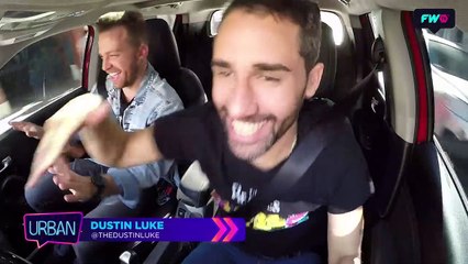 Dustin Luke baila cumbia con un toque personal