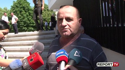 Tregtarët në Korçë protestojnë për tarifat e larta: Kemi dy kushte ose mbyllim aktivitetin