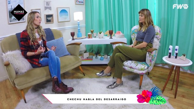 Chechu Bonelli visita a Pía Slapka en Mamás