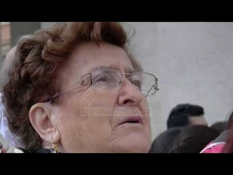 Meshkujt dhe femrat sipas Vatikanit - Top Channel Albania - News - Lajme