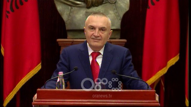 RTV Ora - A ka frikë Ilir Meta nga SPAK? Presidenti: Rama e SHBA e dinë unë s'kam frikë nga asgjë
