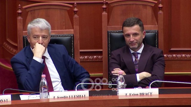 Shqipëri, 5 orë debat për shkarkimin e Ilir Metës