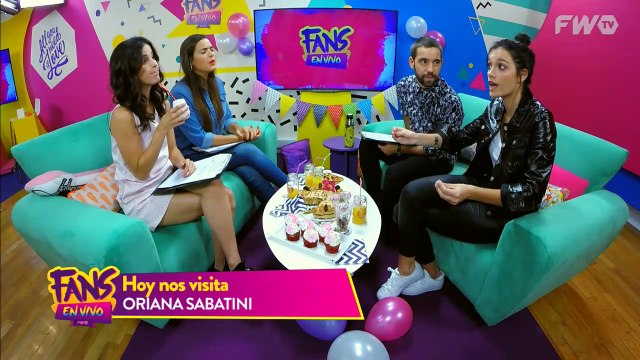 Oriana Sabatini visita a Mica, Cande y Agus en Fans En Vivo #09
