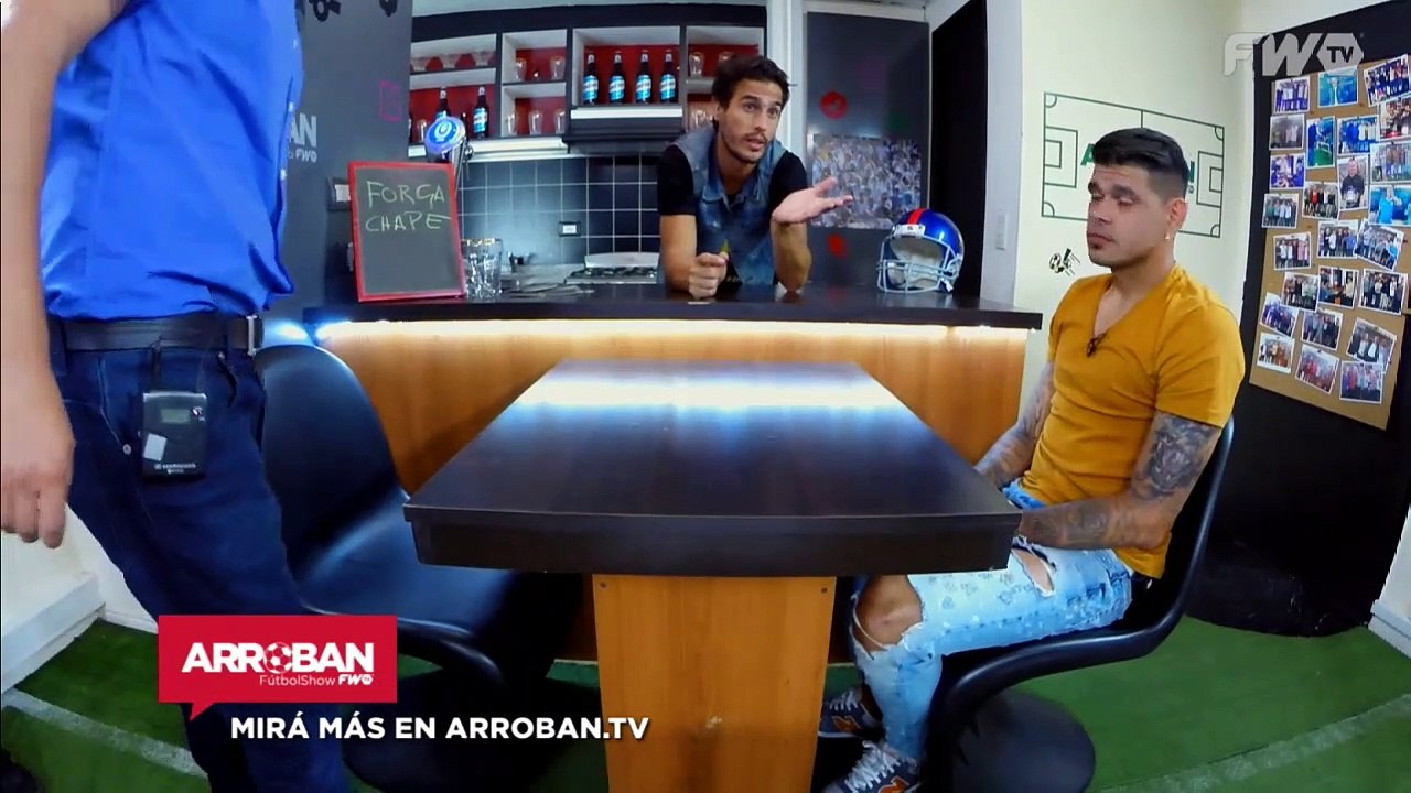 Walter Bou se la agita a Ernestou REDES 7 - Arroban #207