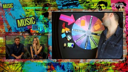 Santiago Cruz en el confesionario de MusicON