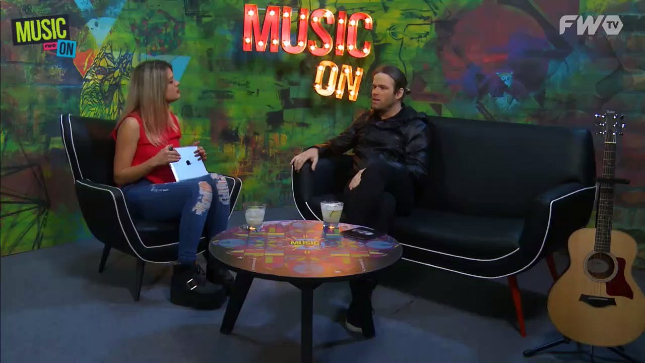 Benjamín Amadeo "Con Lali viajabamos a ver shows y lo vimos a Prince de yapa en Las Vegas"