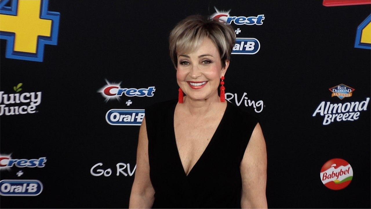 Annie Potts "Toy Story 4" World Premiere Red Carpet